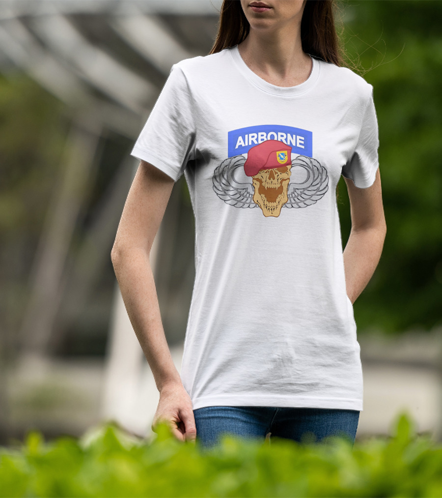 Airborne Skull Maroon Beret Parachutist Wings T-Shirt