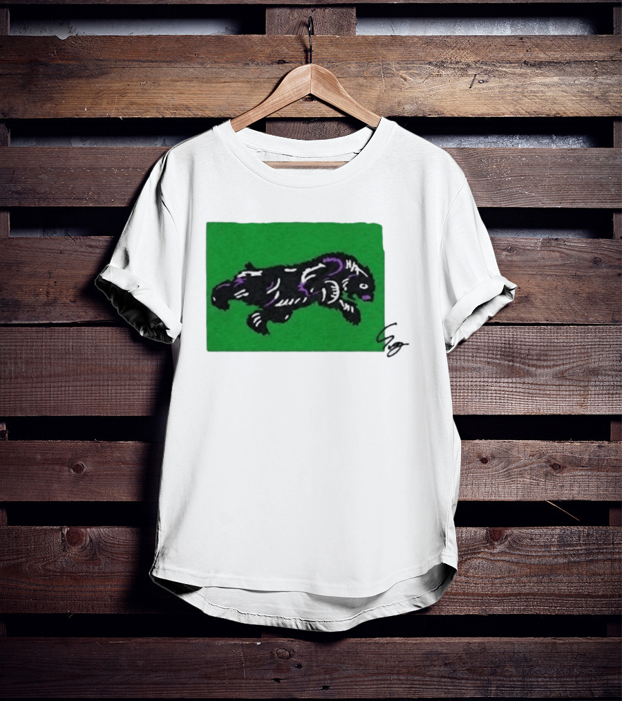 Mako Komuro 2026 Black And Purple Bear On Green T-Shirt
