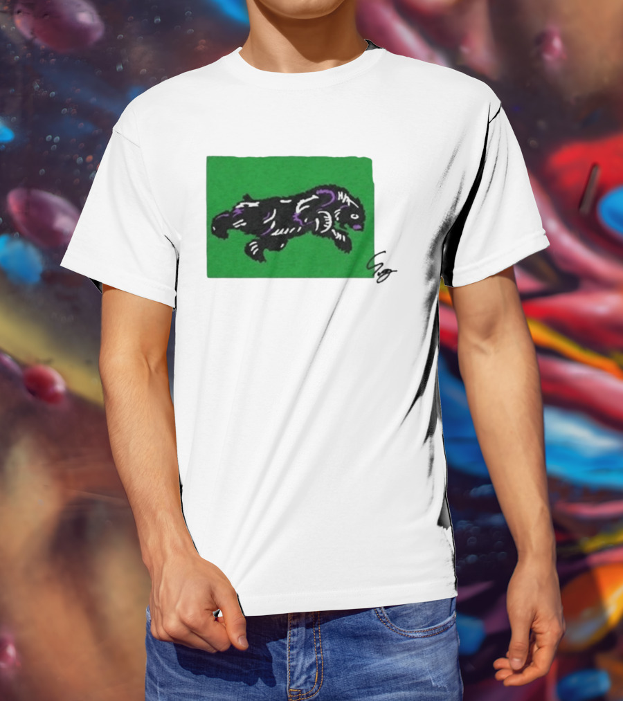 Mako Komuro 2026 Black And Purple Bear On Green T-Shirt