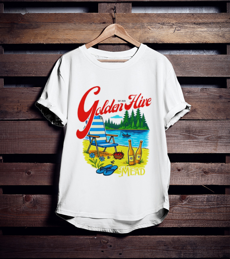 Golden Hive Mead Est 2023 Lakefront Bliss Vintage Escape T-Shirt