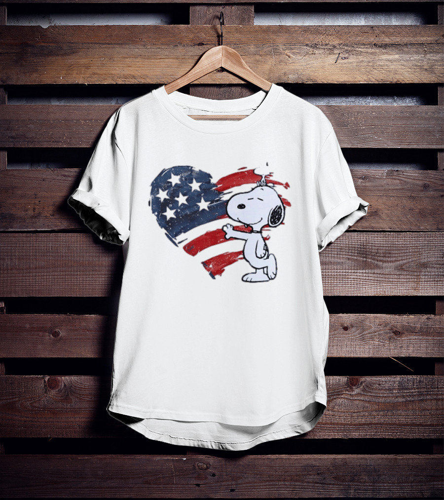 Snoopy Woodstock American Flag Heart Hug T-Shirt