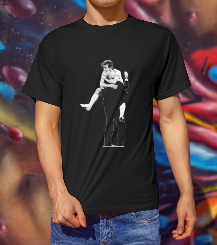 Luka Modric Carlo Ancelotti Embrace Real Madrid Team Spirit Celebration T-Shirt