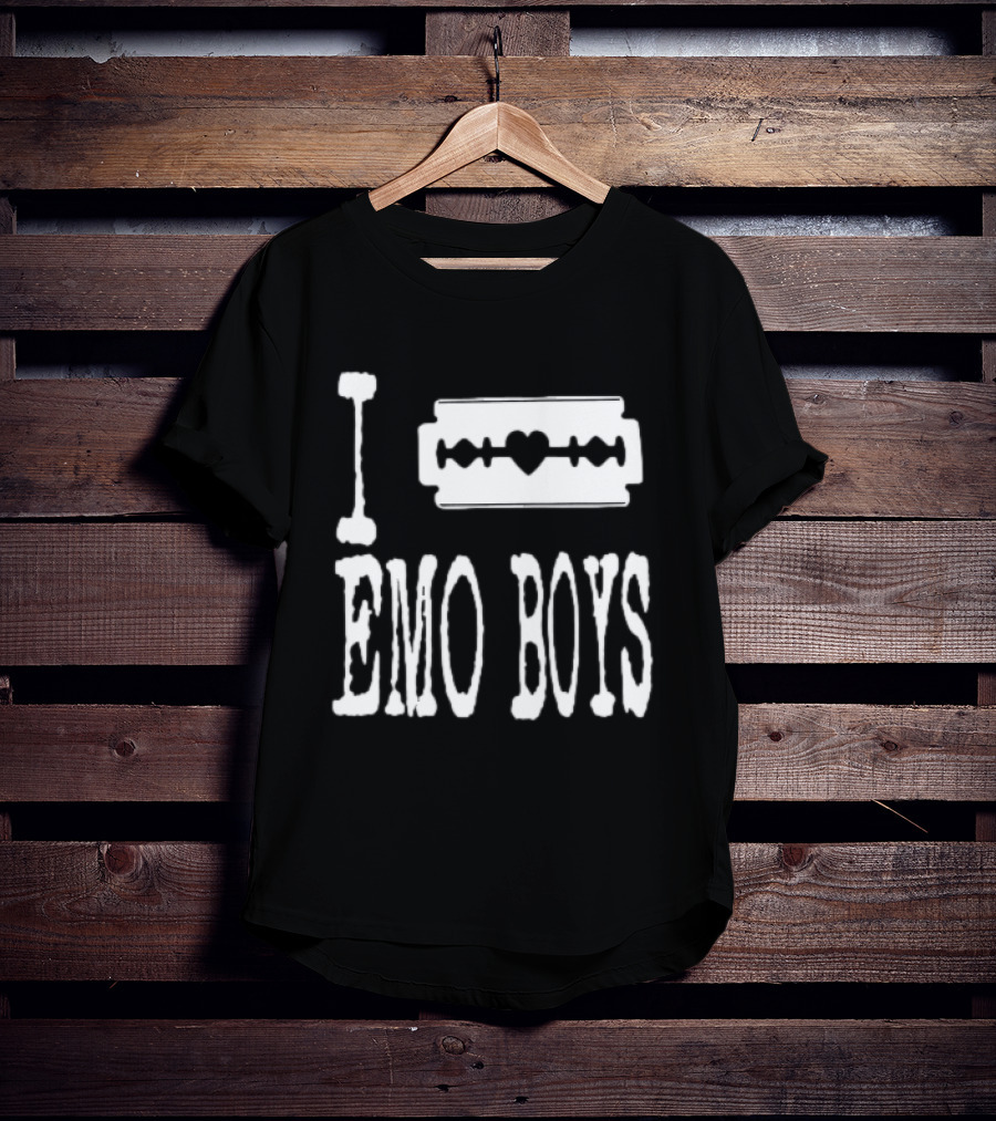 I Emo Boys Heart Razor Blade T-Shirt