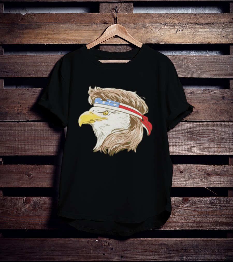 Bald Eagle With American Flag Bandana And Patriotic Hair T-Shirt