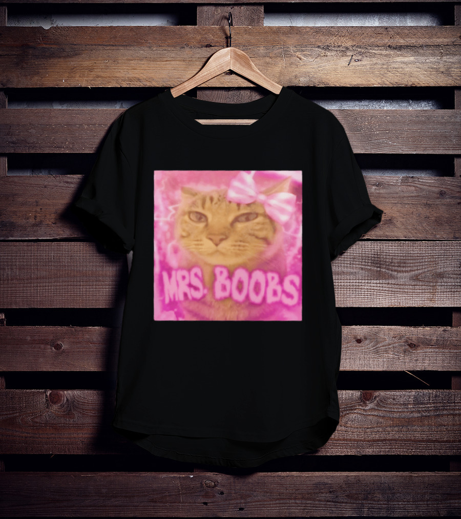 Mrs Boobs Cat Pink Aesthetic With Bow T-Shirt