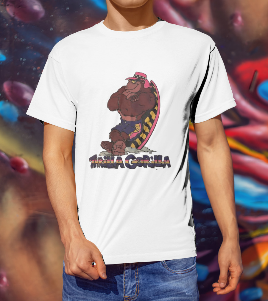 Thrilla Gorilla Town And Country Surf Checkered Hat Surfboard T-Shirt