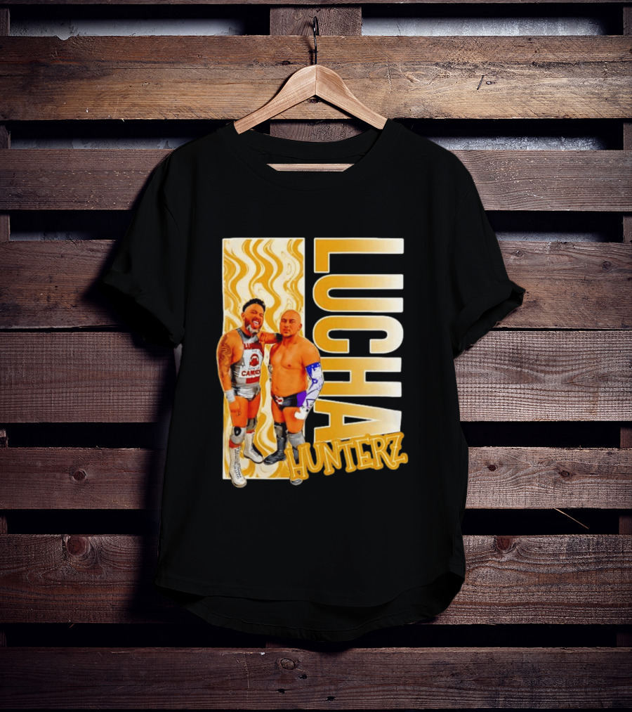 Lucha Hunterz Wrestlers Duo With Llamas And Gold Accents T-Shirt