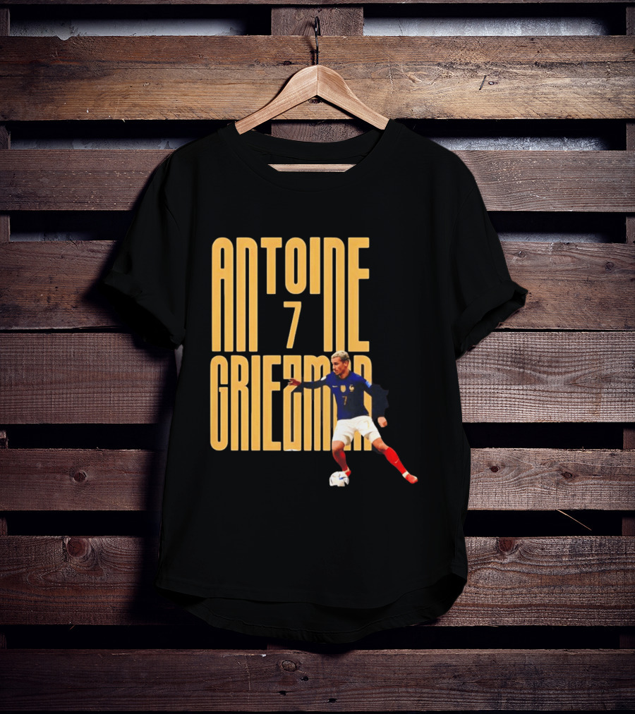 Antoine Griezmann 7 France Football Dribbling T-Shirt
