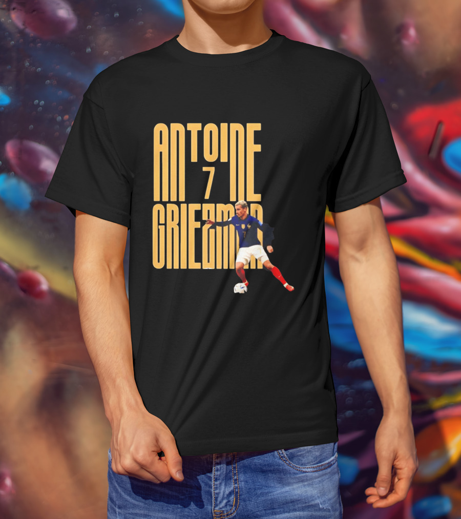 Antoine Griezmann 7 France Football Dribbling T-Shirt