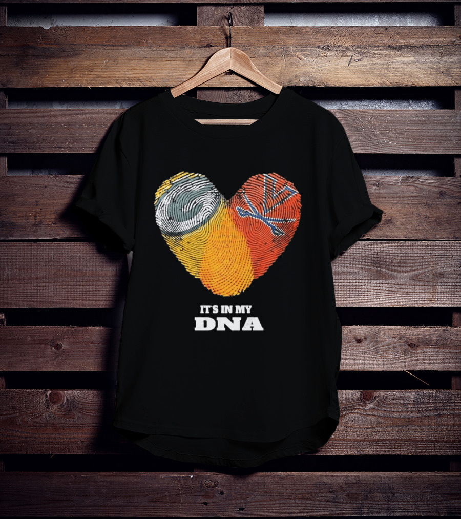 Green Bay Packers Virginia Cavaliers It's In My DNA Heart Fingerprints Love Fans T-Shirt