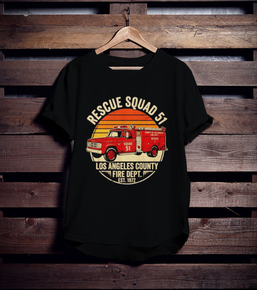 Rescue Squad 51 Los Angeles County Fire Dept Firetruck Est. 1972 T-Shirt