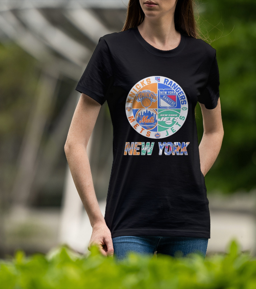 New York Knicks Rangers Mets Jets Fan Logos NY Sports Team Circle T-Shirt