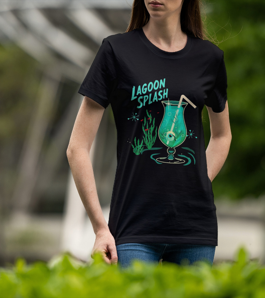 Creature From The Black Lagoon Lagoon Splash Cocktail T-Shirt