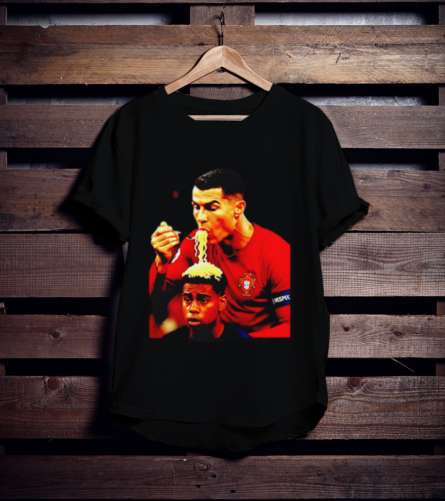 Cristiano Ronaldo Eating Noodles Meme Portugal Football UEFA T-Shirt