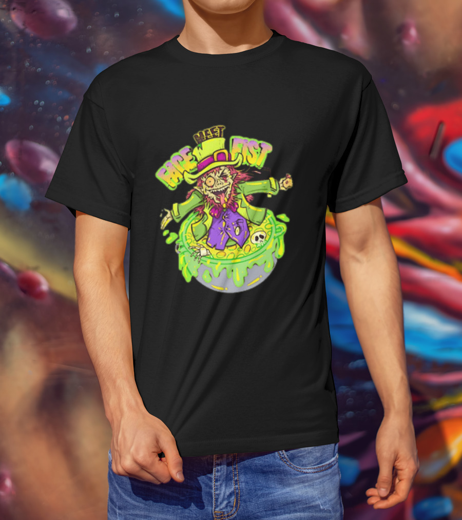 Face Meet Fist Leprechaun St Patrick's Day Cauldron Green Slime Skull T-Shirt