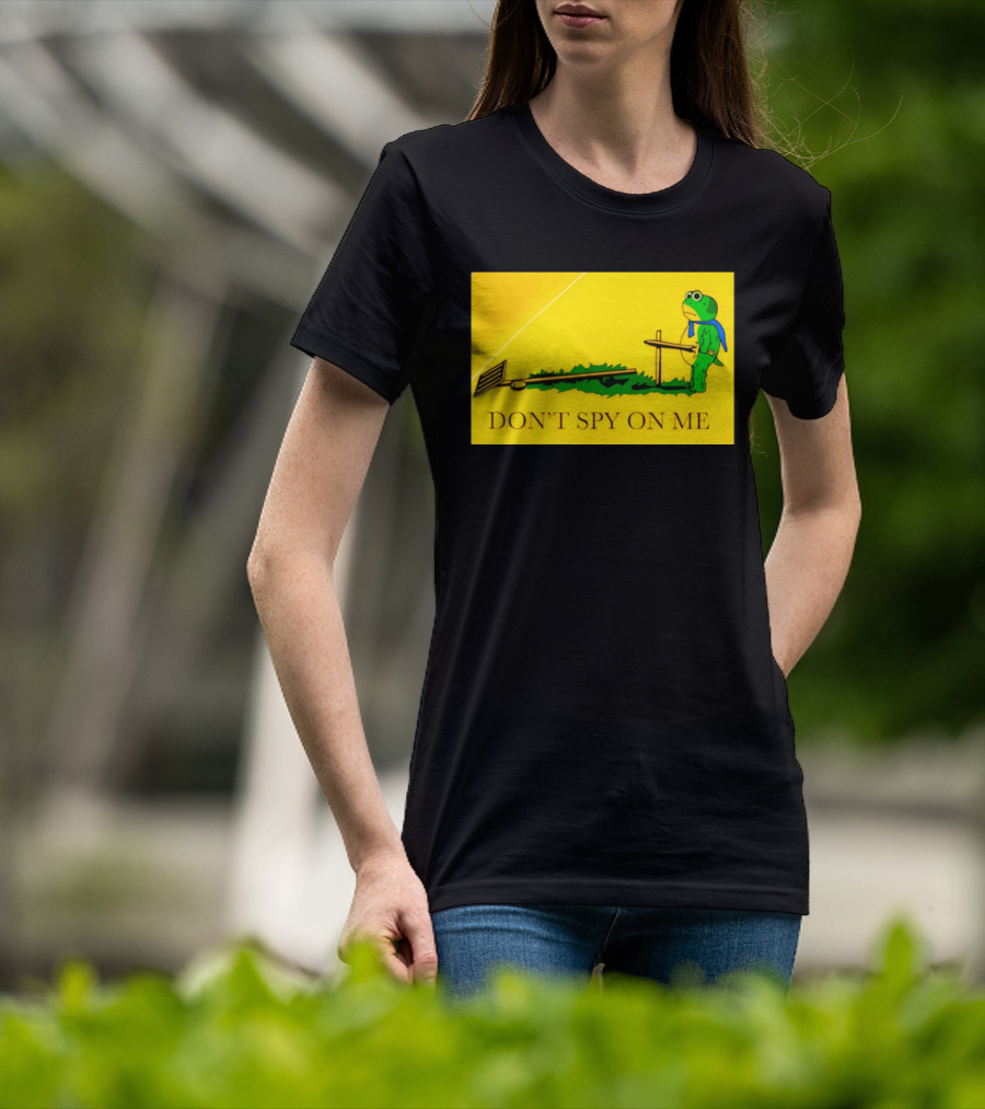 Portland Frog Don't Spy On Me Anti Flock Camera T-Shirt