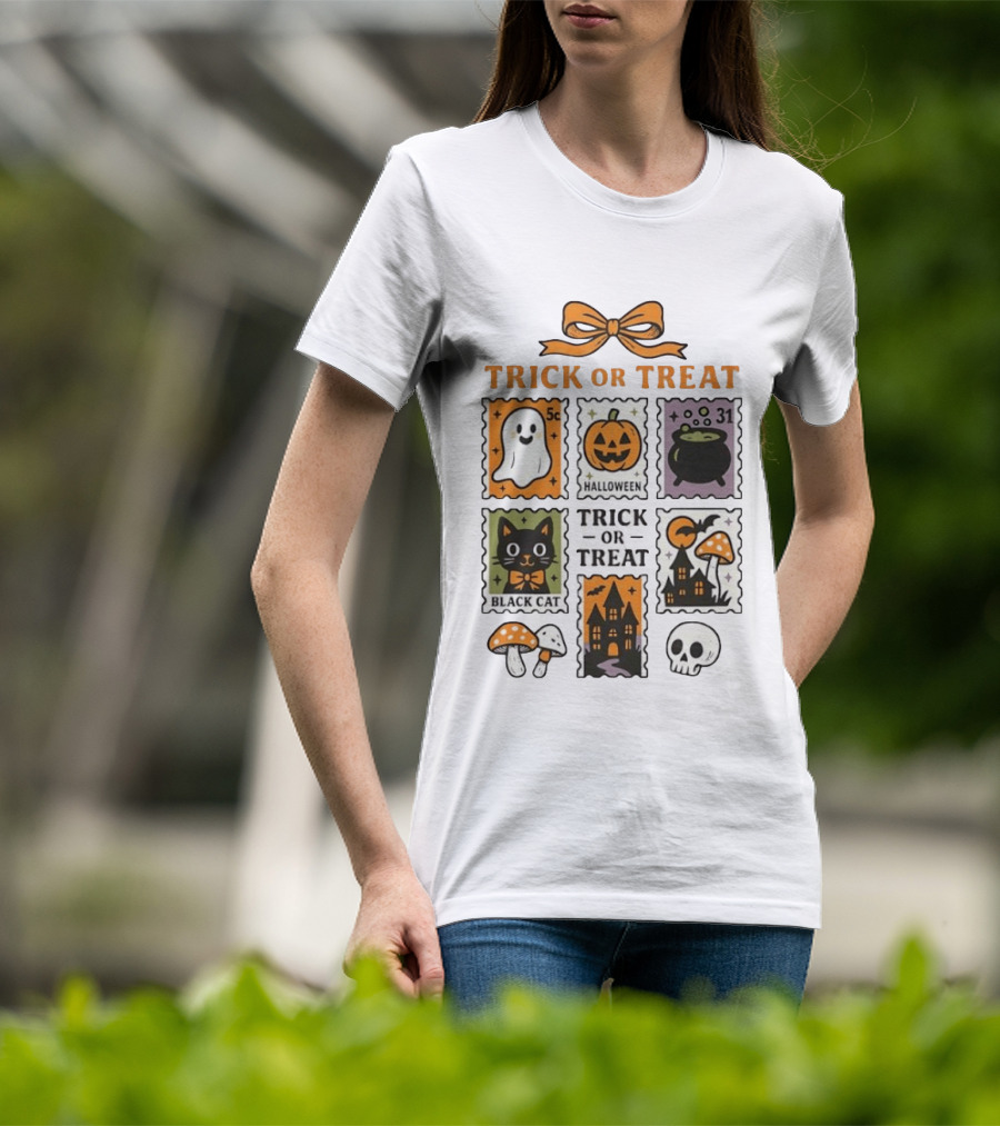 Trick Or Treat Halloween Ghost Pumpkin Cauldron Black Cat Haunted House T-Shirt