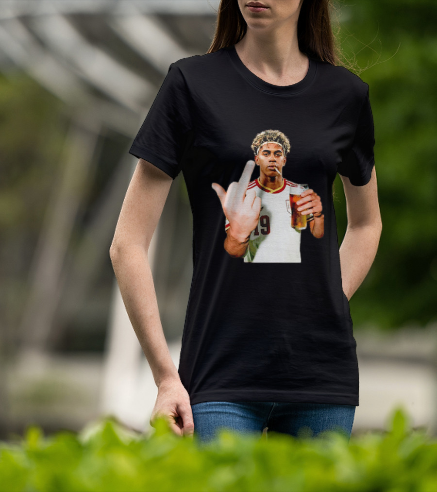 Lamine Yamal Spain National Team 19 Middle Finger And Beer T-Shirt
