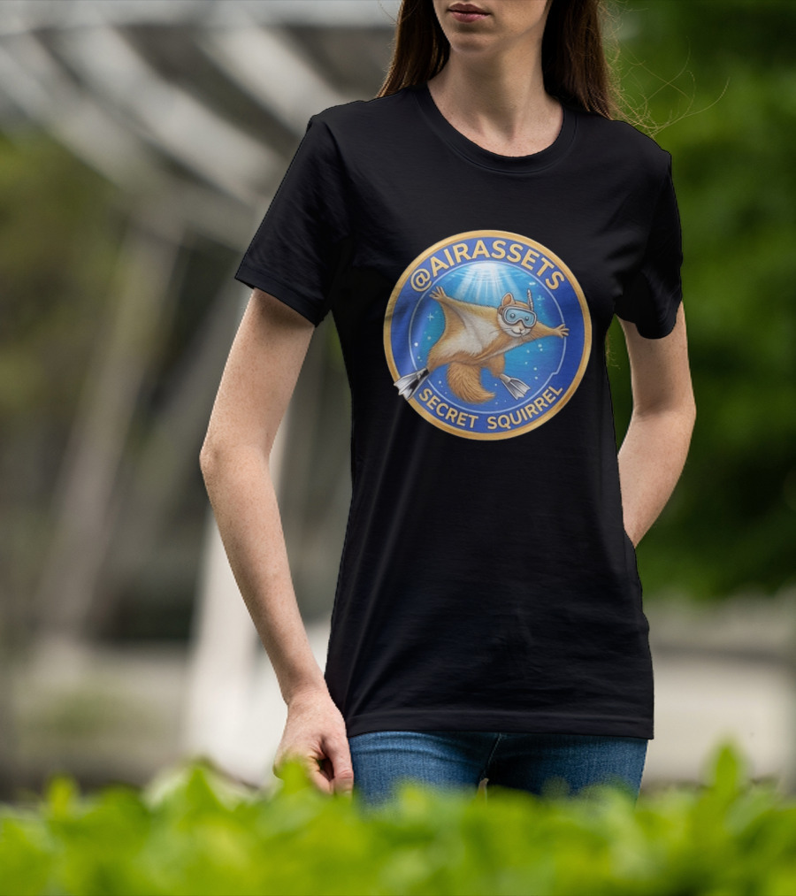AIRASSETS Secret Squirrel Scuba Diving Flying Squirrel T-Shirt