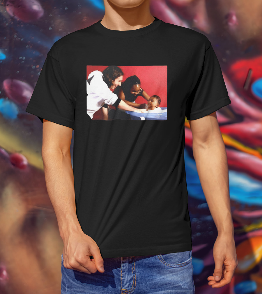 Lionel Messi Bathes Baby Lamine Yamal Legendary Blessing Football Moment T-Shirt