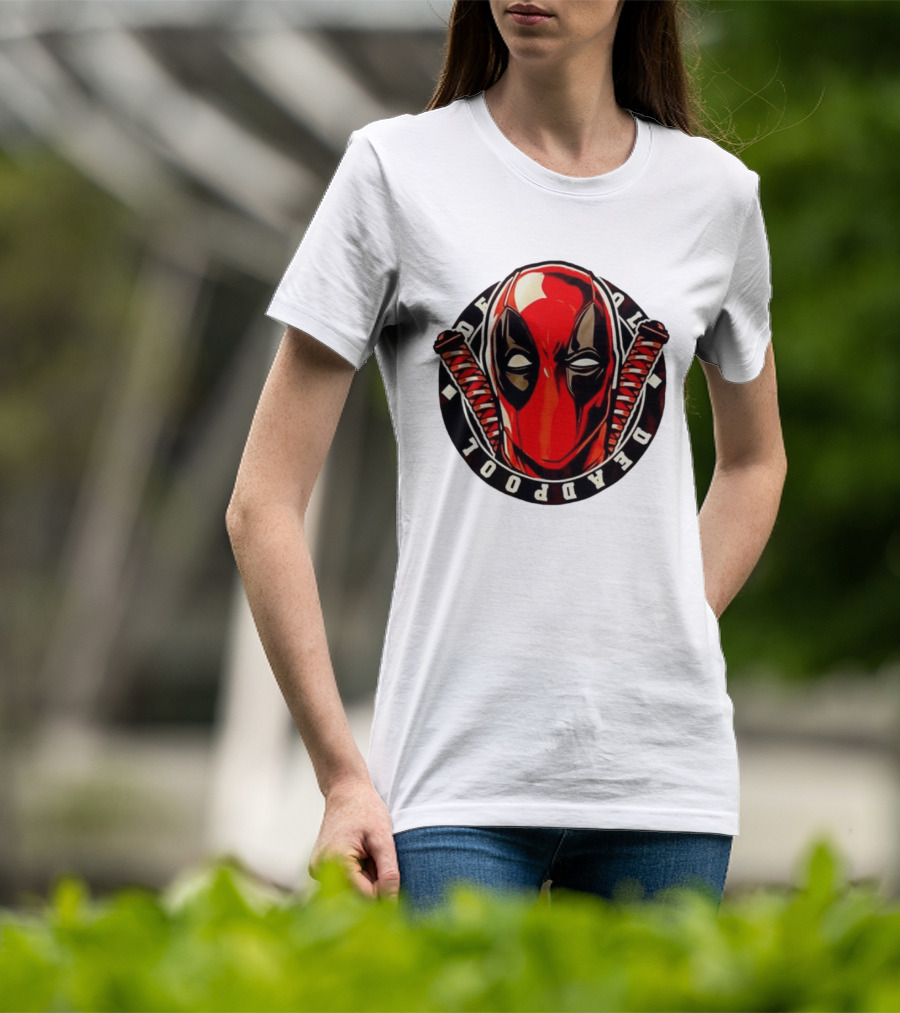 Deadpool Marvel Comics Mask Katana Swords T-Shirt