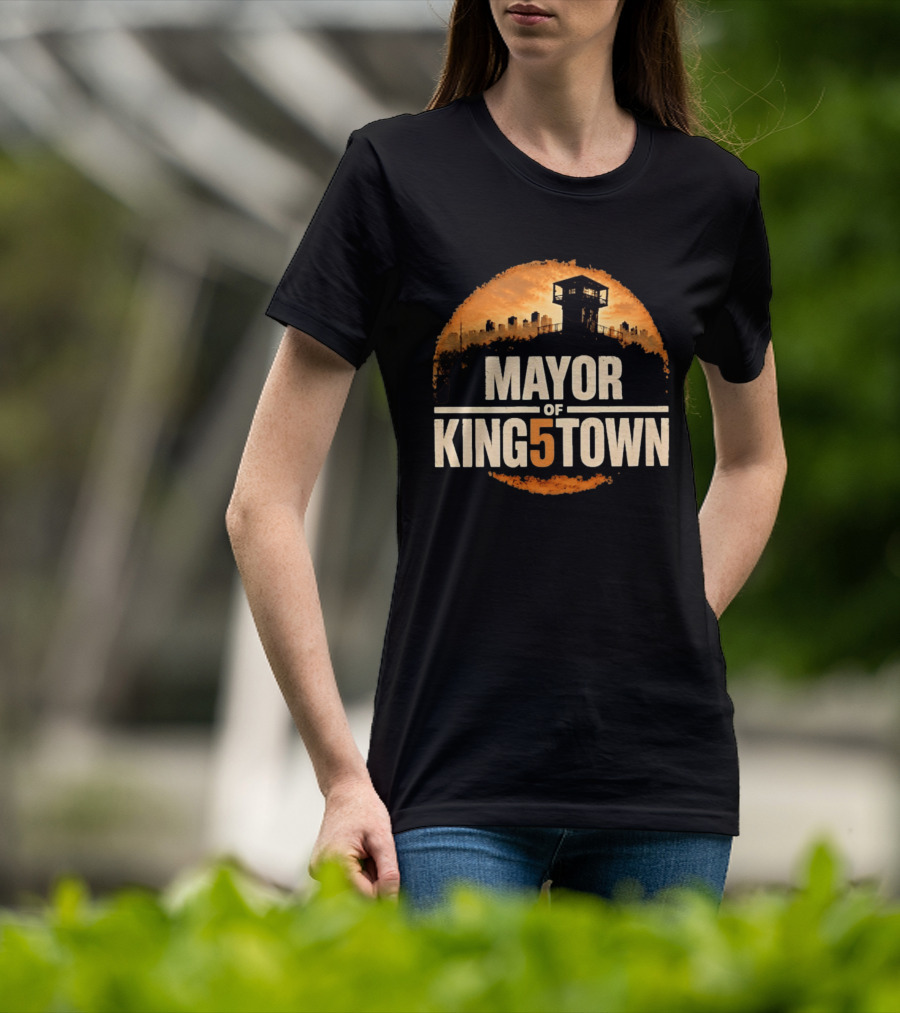 Mayor Of Kingstown Tower Silhouette Skyline Orange Circle T-Shirt