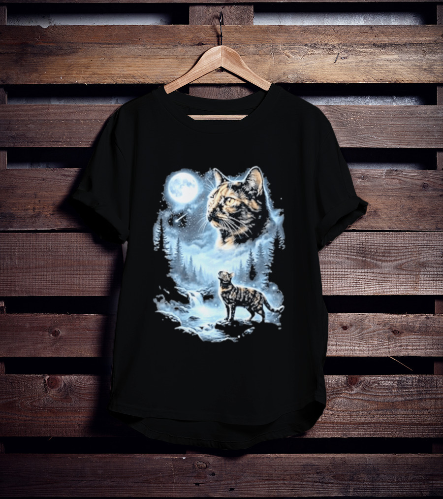 Tabby Cat Howling To The Moon Halloween Forest Scene T-Shirt