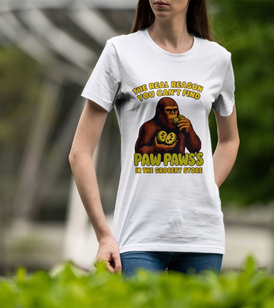 Pawpaw Fruit Mystery Sasquatch Eating Pawpaws In Grocery Store T-Shirt