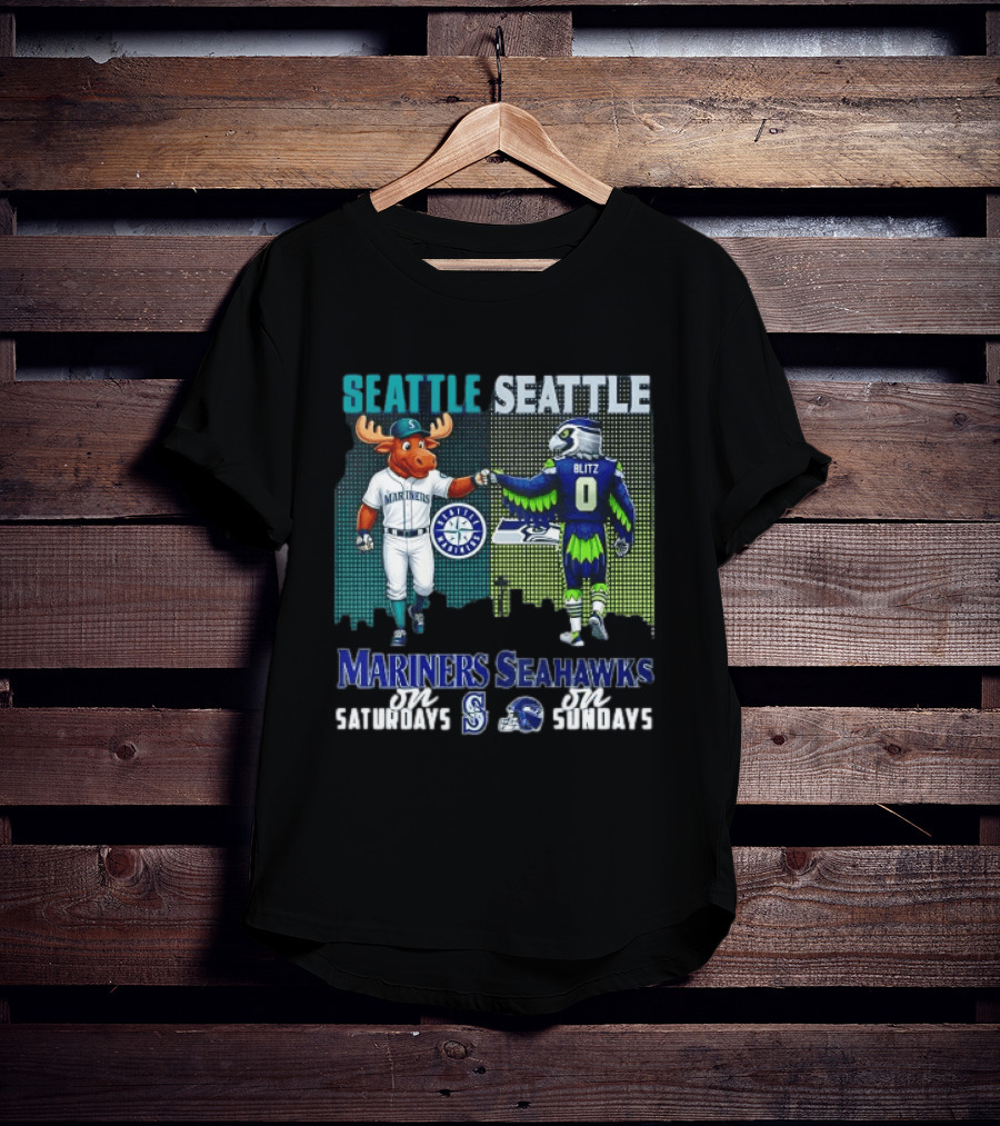 Seattle Mariners Moose And Seahawks Blitz On Saturdays Sundays T-Shirt