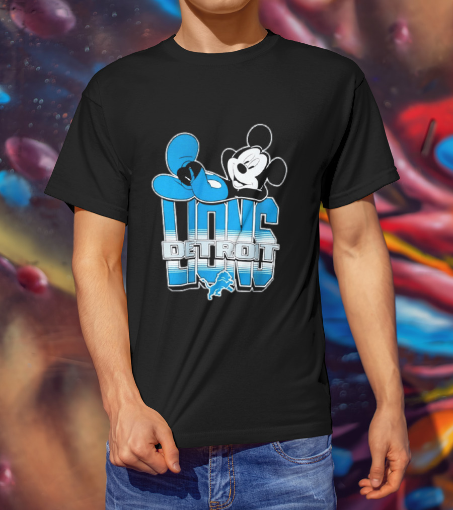 Mickey Mouse Relaxing Detroit Lions Disney Football T-Shirt