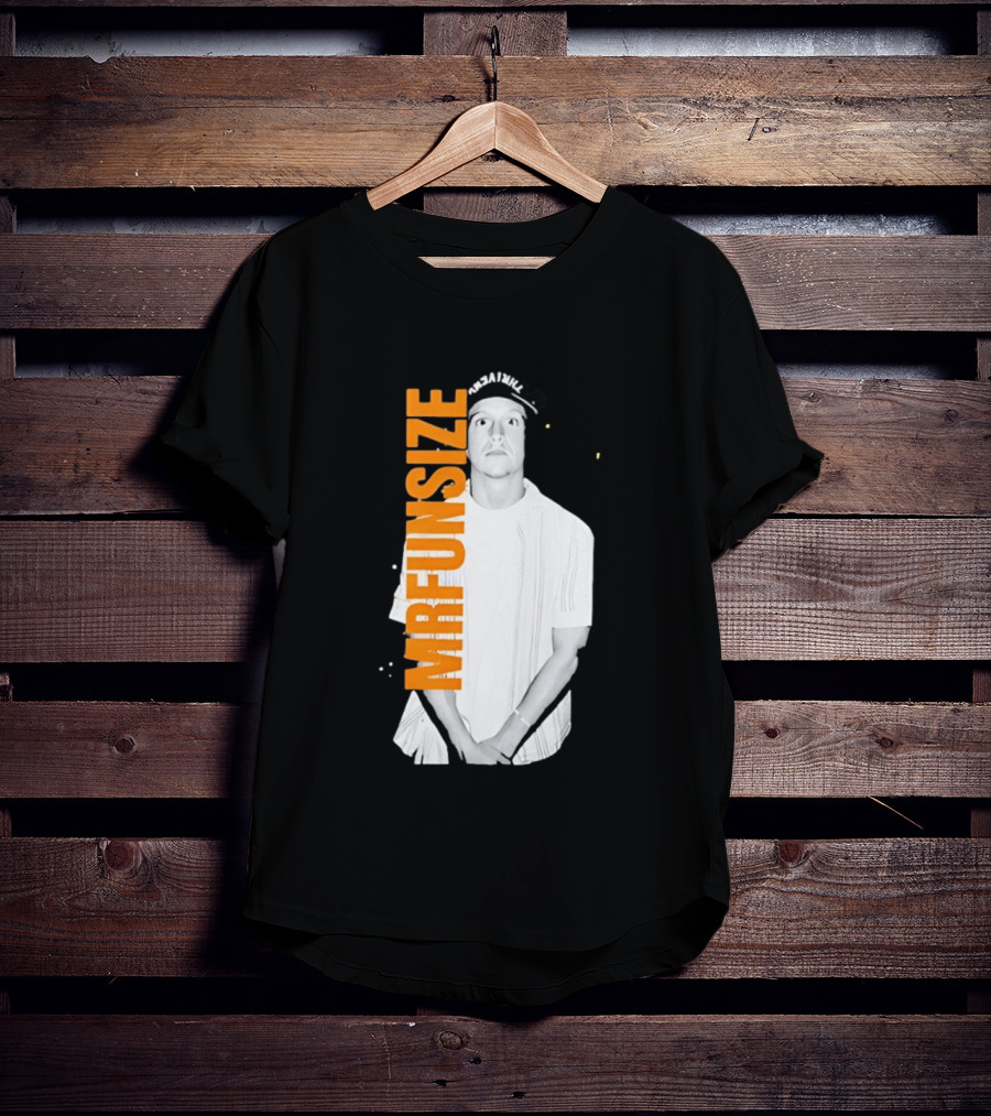 MrFunsize Thrive Est 2015 Black And White T-Shirt