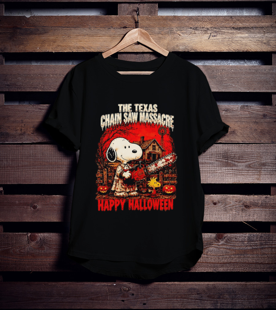 Snoopy Woodstock The Texas Chain Saw Massacre Happy Halloween Scene T-Shirt