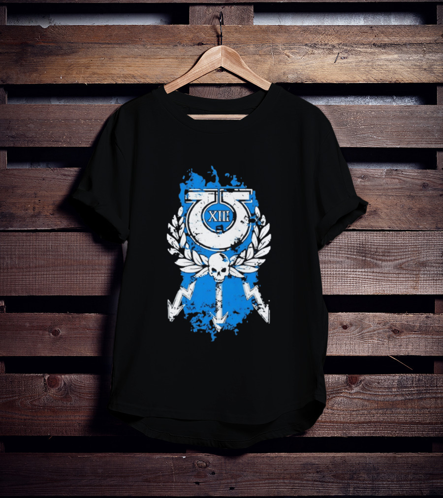 XIII Ultramarines Distressed Warhammer 40k Skull Lightning Laurel T-Shirt