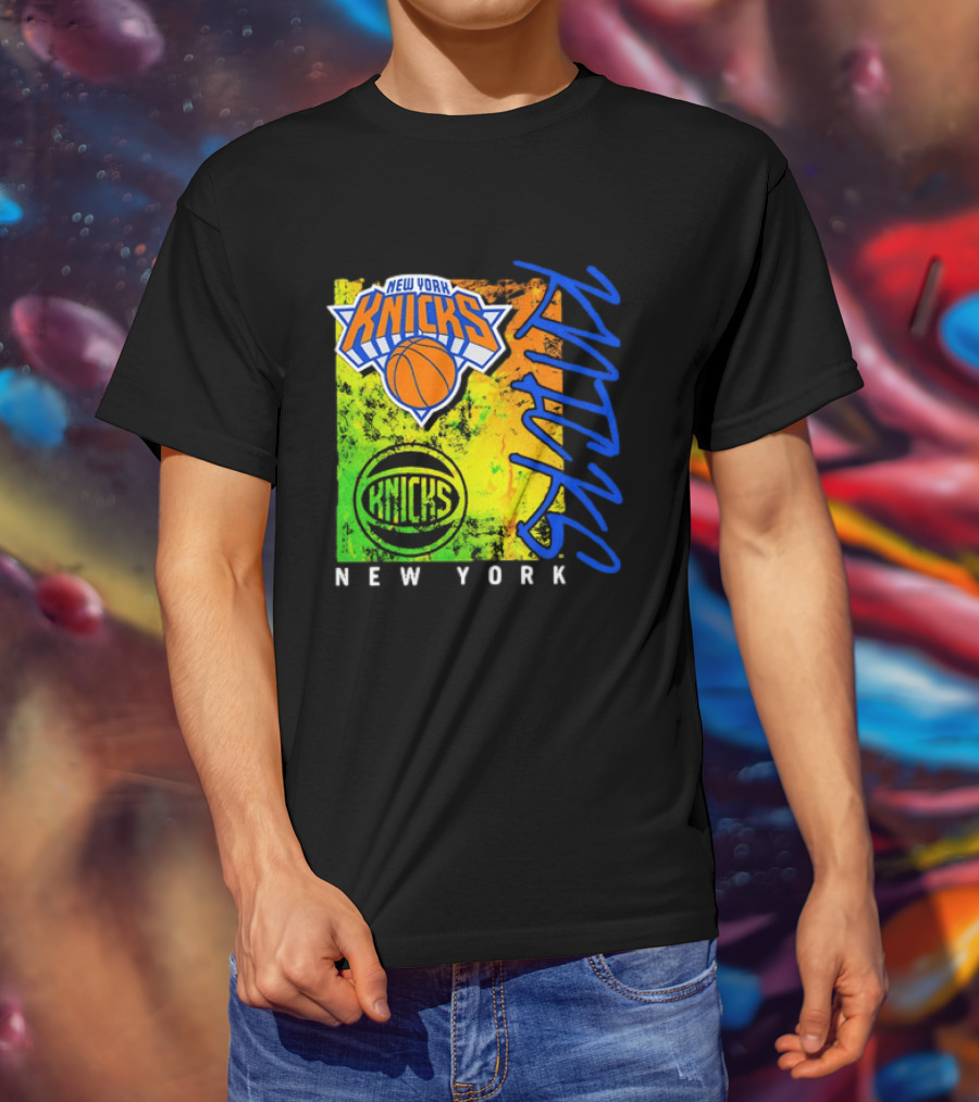 New York Knicks Distressed Basketball Retro Style NBA Fan Favorite T-Shirt