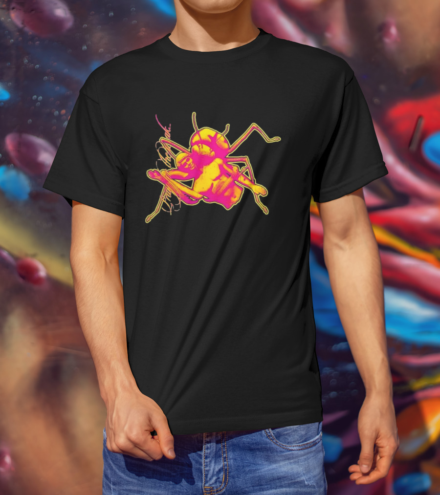 Pray Of The Mantis Humanoid Insect Fantasy T-Shirt
