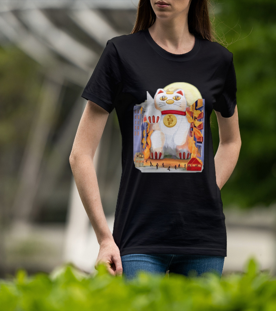 TGF Lucky Cat Maneki Neko Giant Cat City Destruction T-Shirt