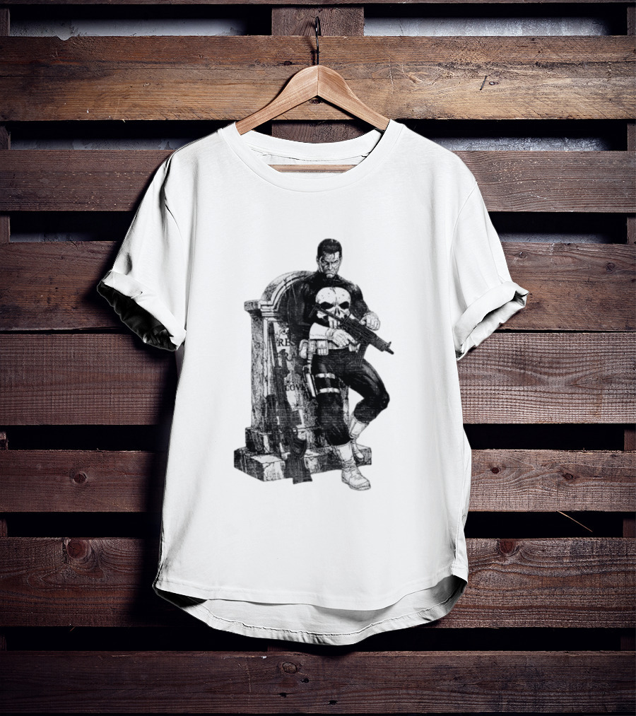 Frank Castle Gravestone Rest Of Loved Ones Marvel Comics The Punisher T-Shirt