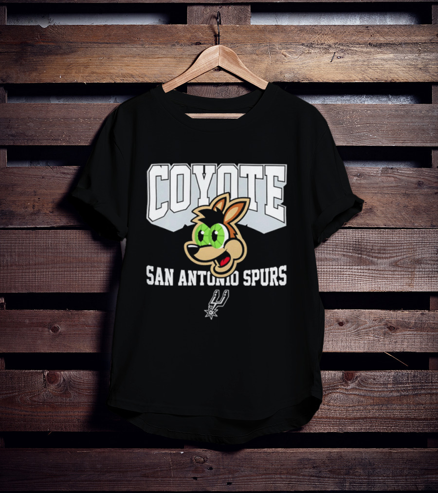 Coyote San Antonio Spurs Team T-Shirt