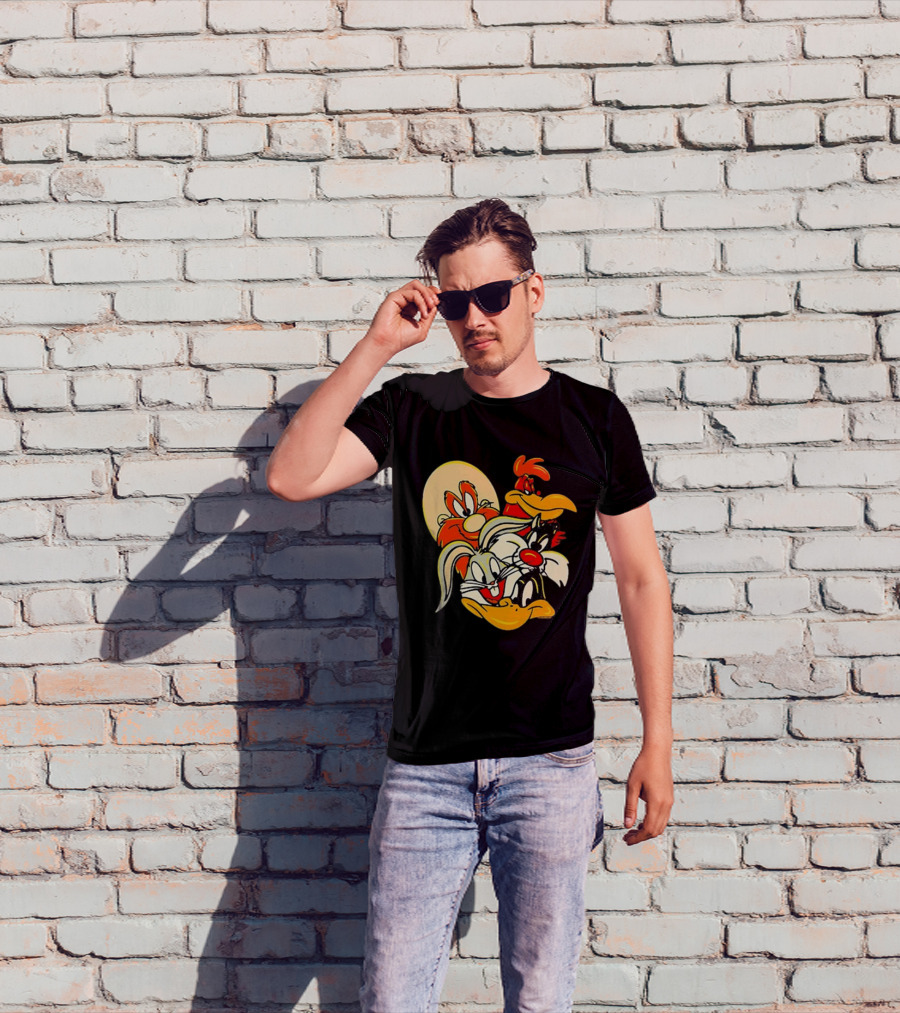 Looney Tunes Smiling Faces Bugs Bunny Sylvester Foghorn Leghorn Taz T-Shirt