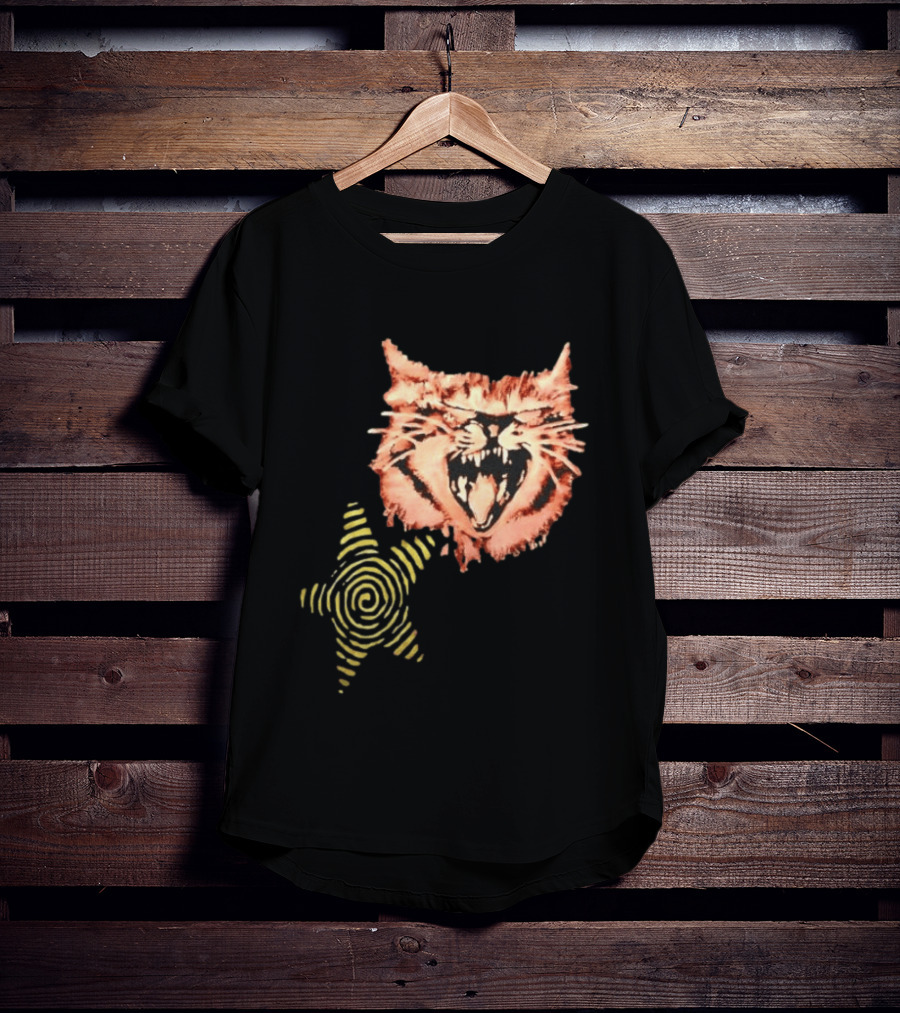 Snarling Cat Spiral Star Alternative Subculture Aesthetic T-Shirt