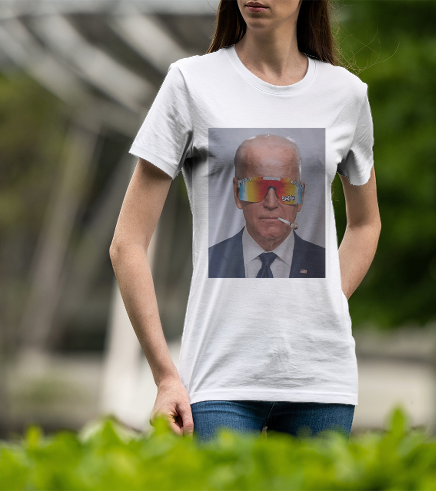 Joe Biden Pit Viper Sunglasses Smoking Pipe President T-Shirt