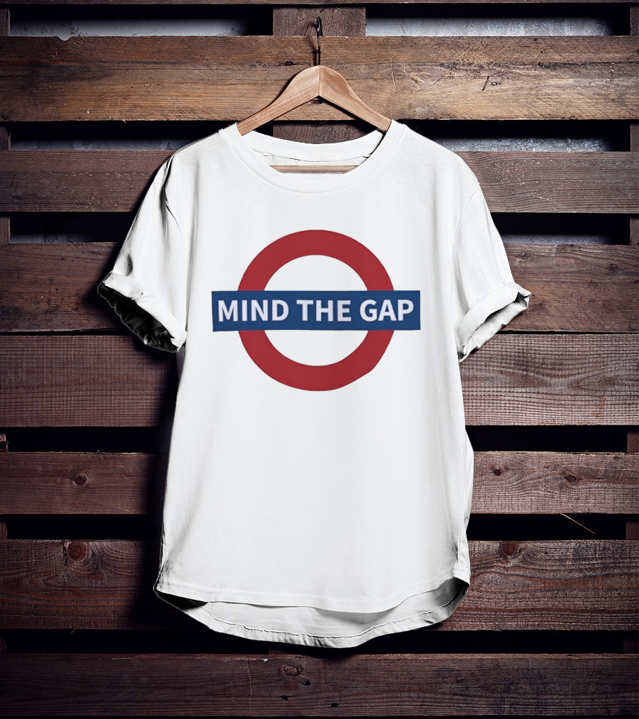 Mind The Gap London Underground Sign Tube Red Circle Blue Bar T-Shirt
