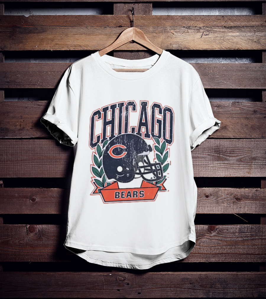 Chicago Bears Distressed Football Helmet T-Shirt
