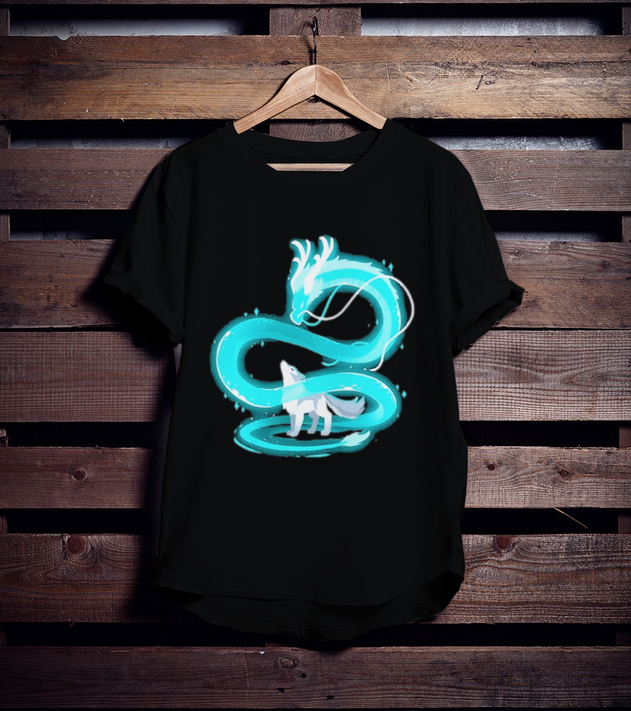Esprit De La Lune Dragon And Wolf T-Shirt