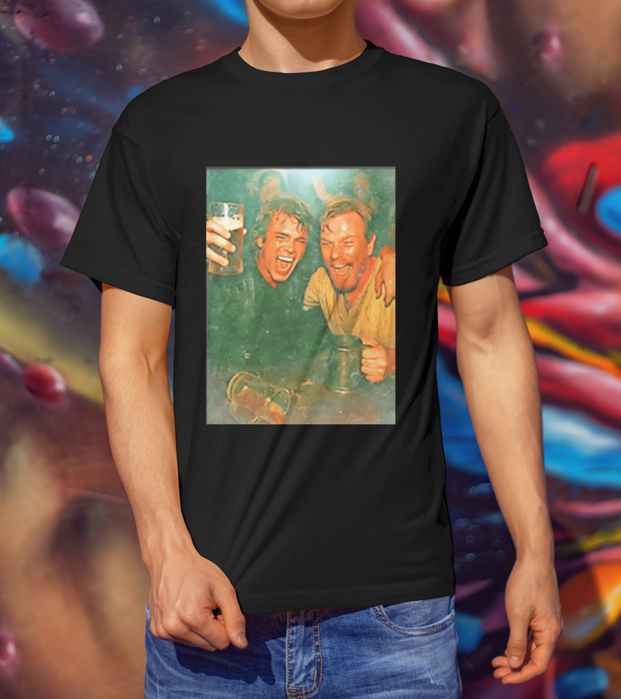 Original Anakin Skywalker And Obi Wan Kenobi Celebrate With Beer Cheers T-Shirt