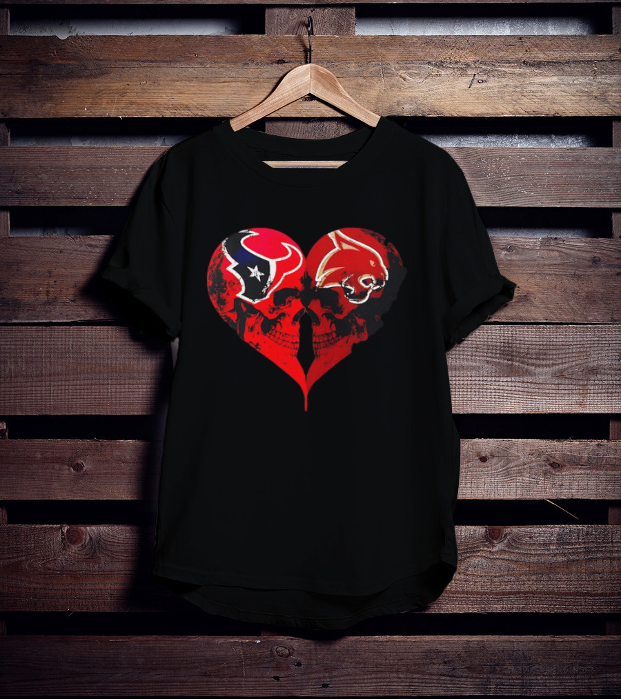 Houston Texans And Tampa Bay Buccaneers Skulls Heart Shape Distressed T-Shirt