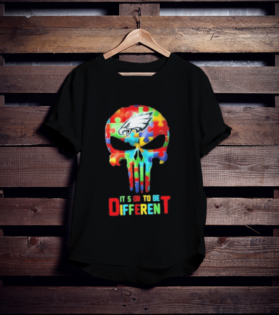 Philadelphia Eagles Skull Puzzle Autism Awareness It's Ok To Be Different T-Shirt