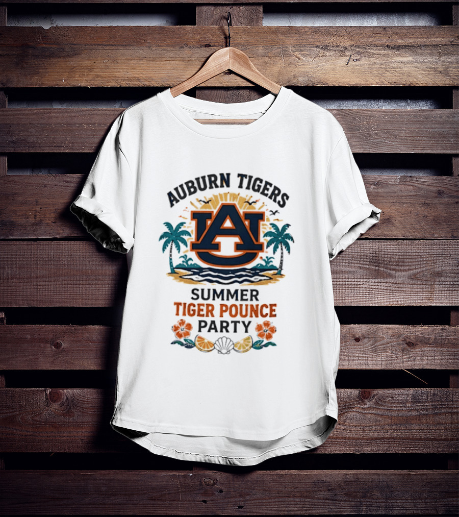 Auburn Tigers Summer Tiger Pounce Party Tropical Beach Scene T-Shirt