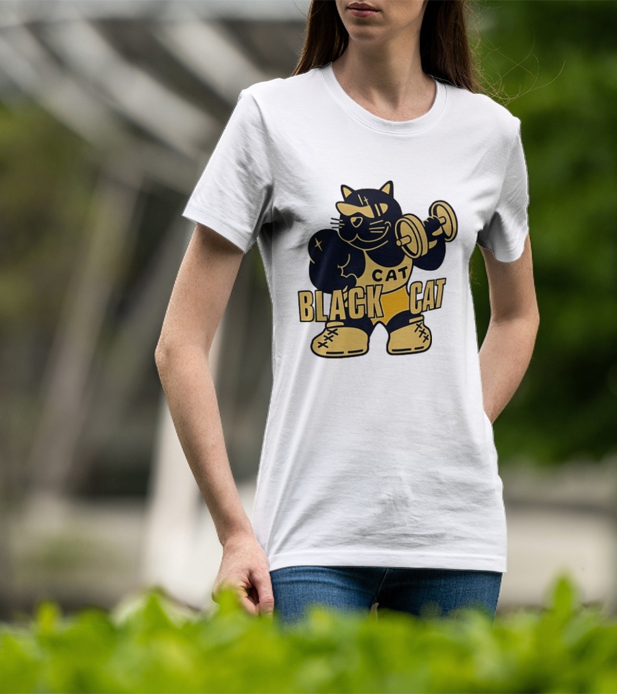 BLACK CAT Lifting Weights Cat Fitness Gym Powerlifting T-Shirt