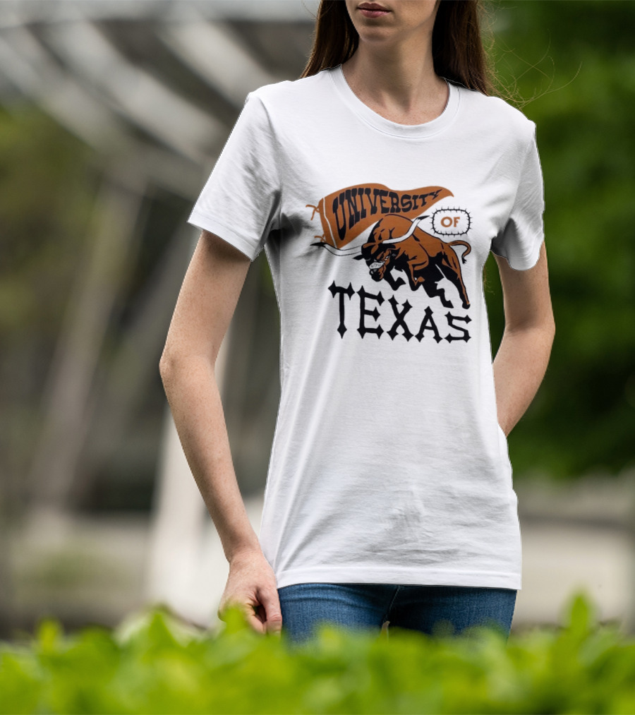 University Of Texas Longhorns Bull Mascot Banner T-Shirt